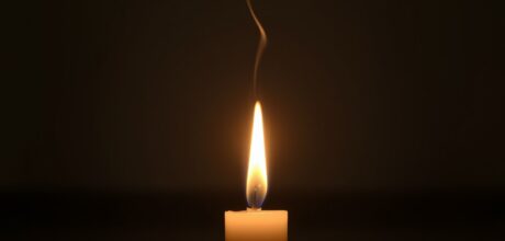 Meditação Trataka: Concentração com Vela